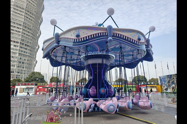 algeria-park-flying-chairs flying chair ride in park