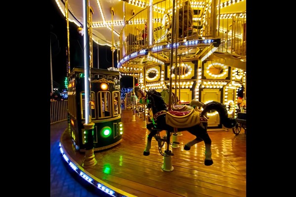 double decker carousel installation