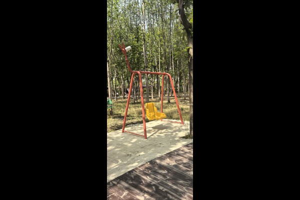 play area surfacing in tropical climate